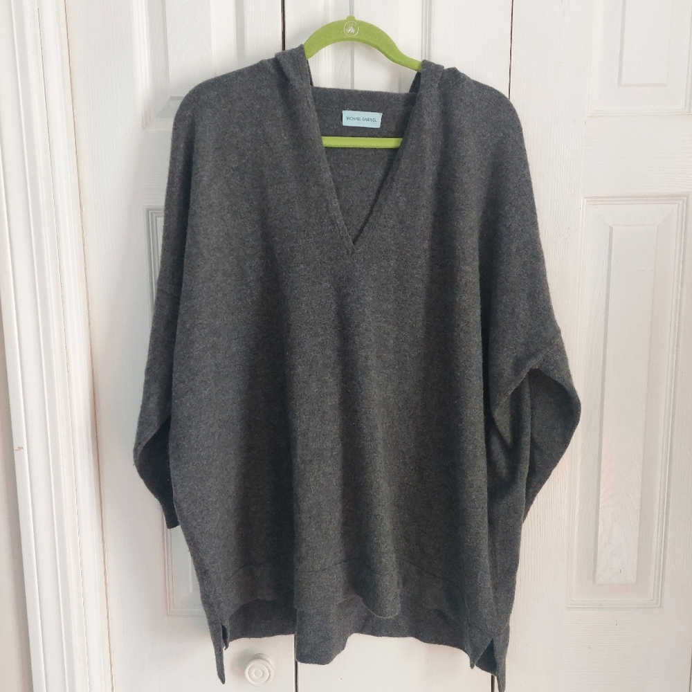 Michael Gabriel Oversized Gray Women's 100% Cashmere V-Neck Sweater